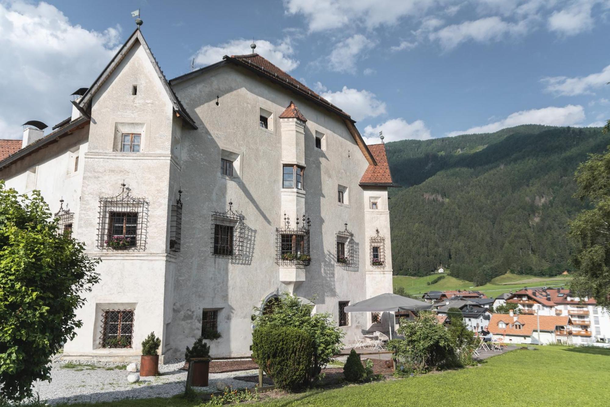 Отель Ansitz Heufler Разун-ди-Сопра Экстерьер фото